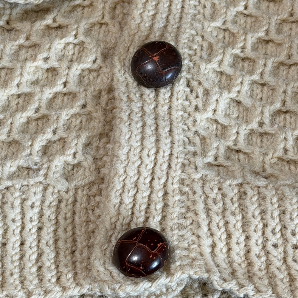 Hand Knit Button Irish Wool Aran Cardigan fisherman - Picture 5 of 9